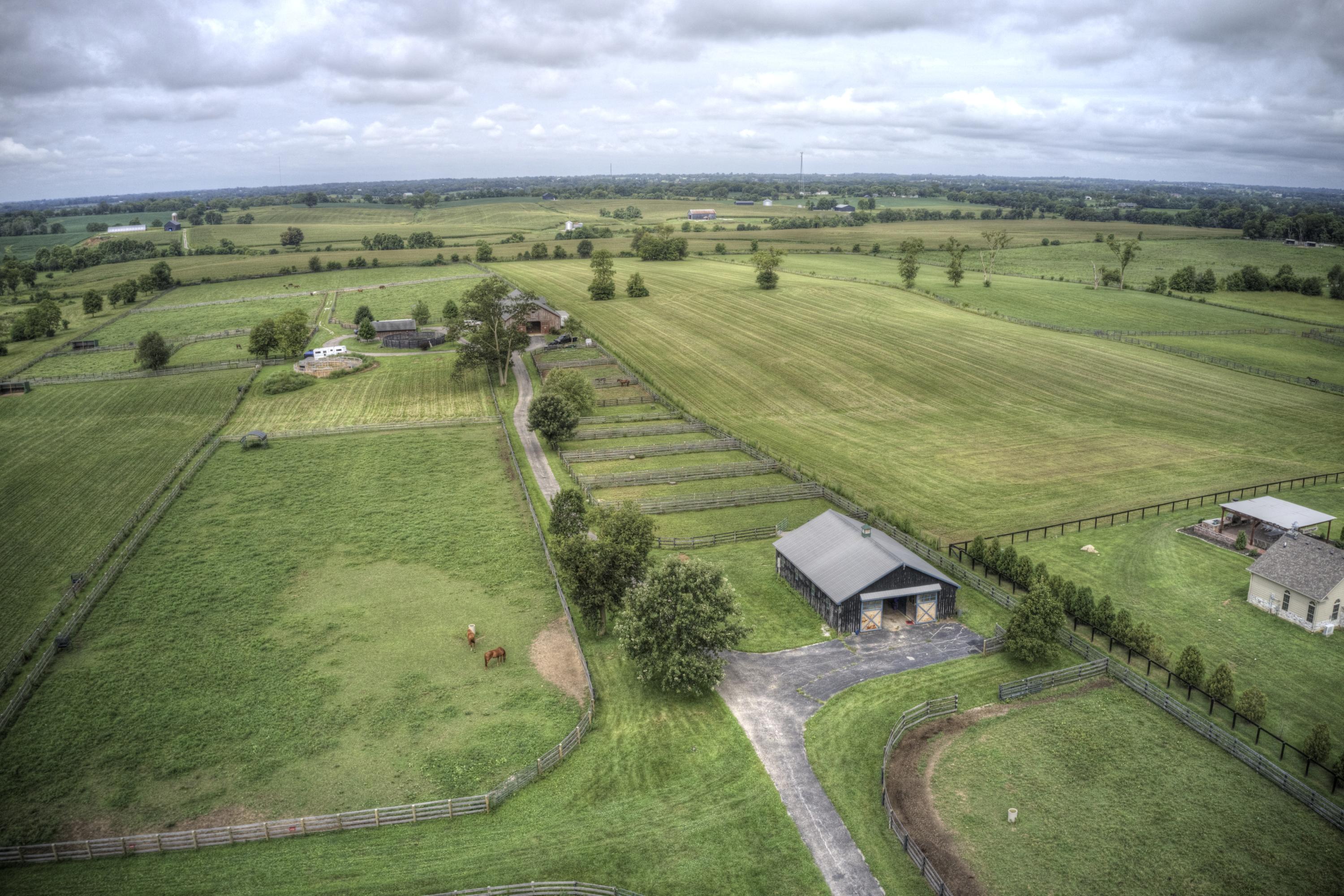 1662 Bethlehem Road Paris, KY 40361 - Photo 36 of 48 DJI_0368 1662 Bethlehem Road53