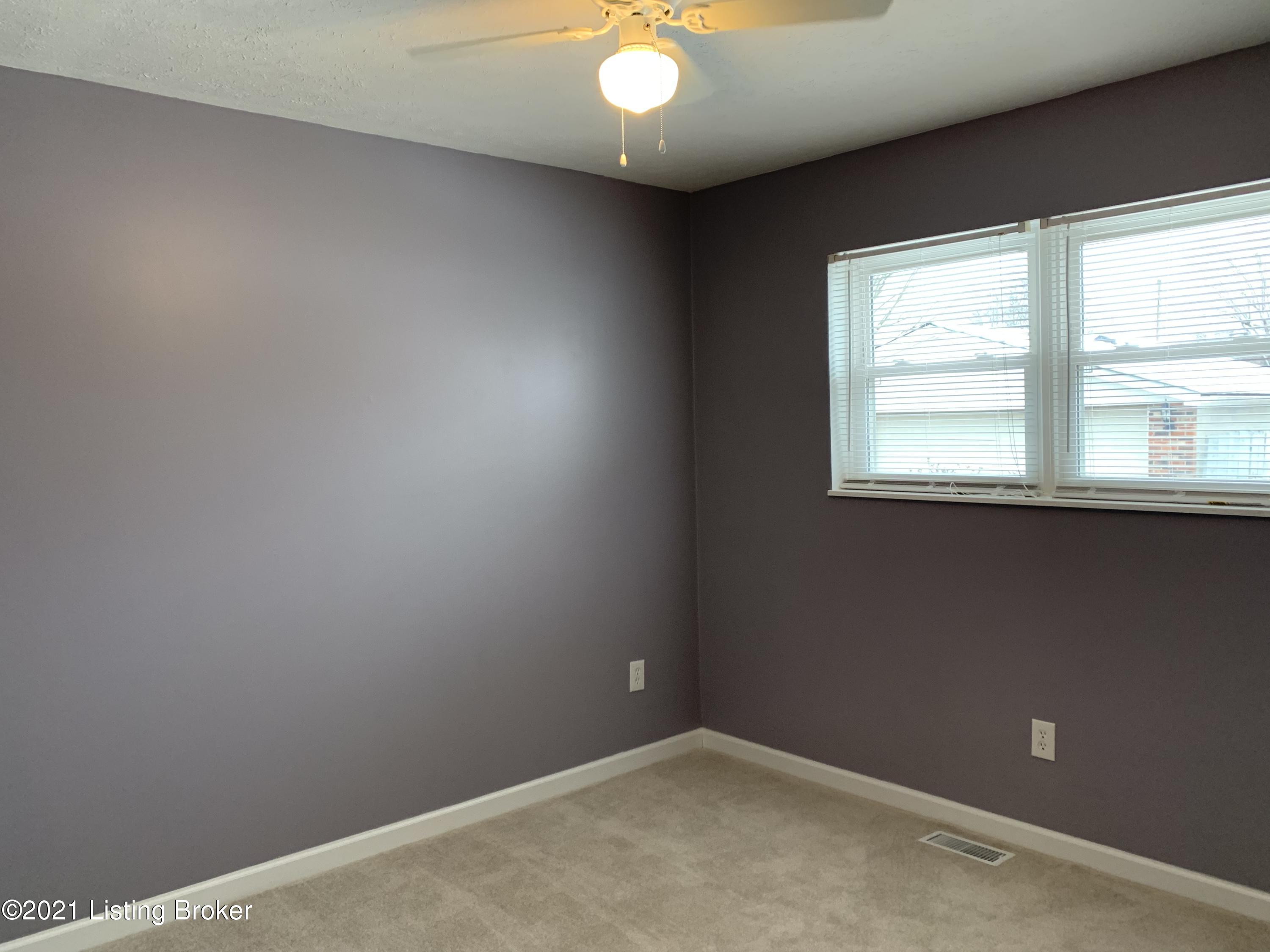 553 Beechland Road Louisville, KY 40229 - Photo 27 of 62 IMG_5638