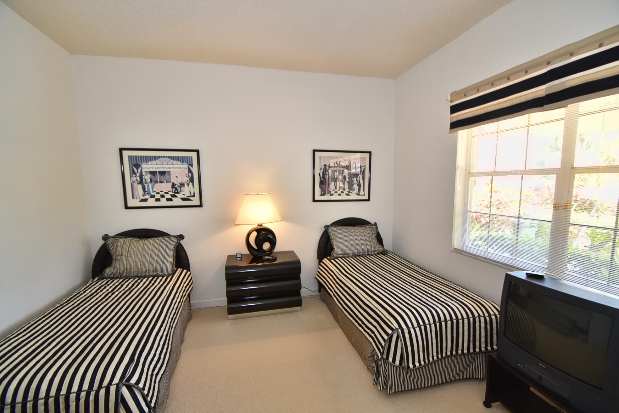 5359 Ascot Bend Road Boca Raton, FL 33496 - Photo 20 of 37 DSC_4311