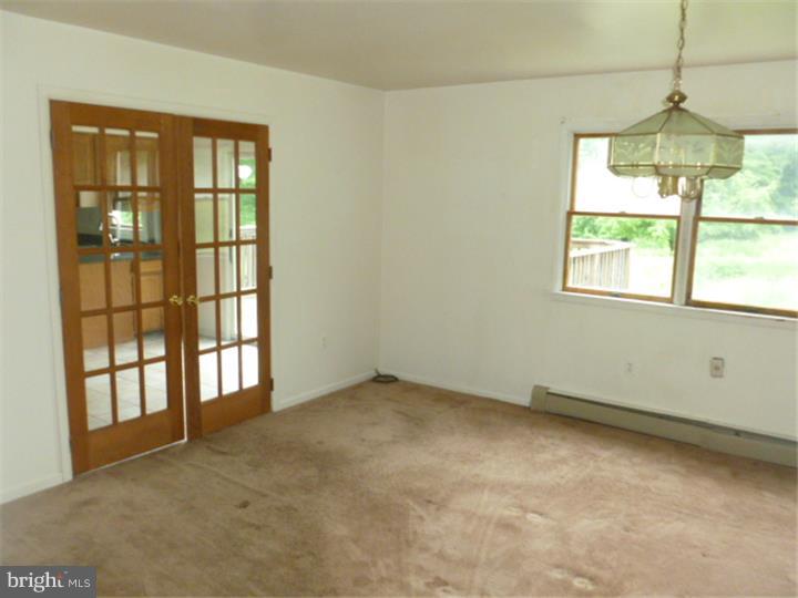 38 Buckwalter Road Spring City, PA 19475 - Photo 6 of 13