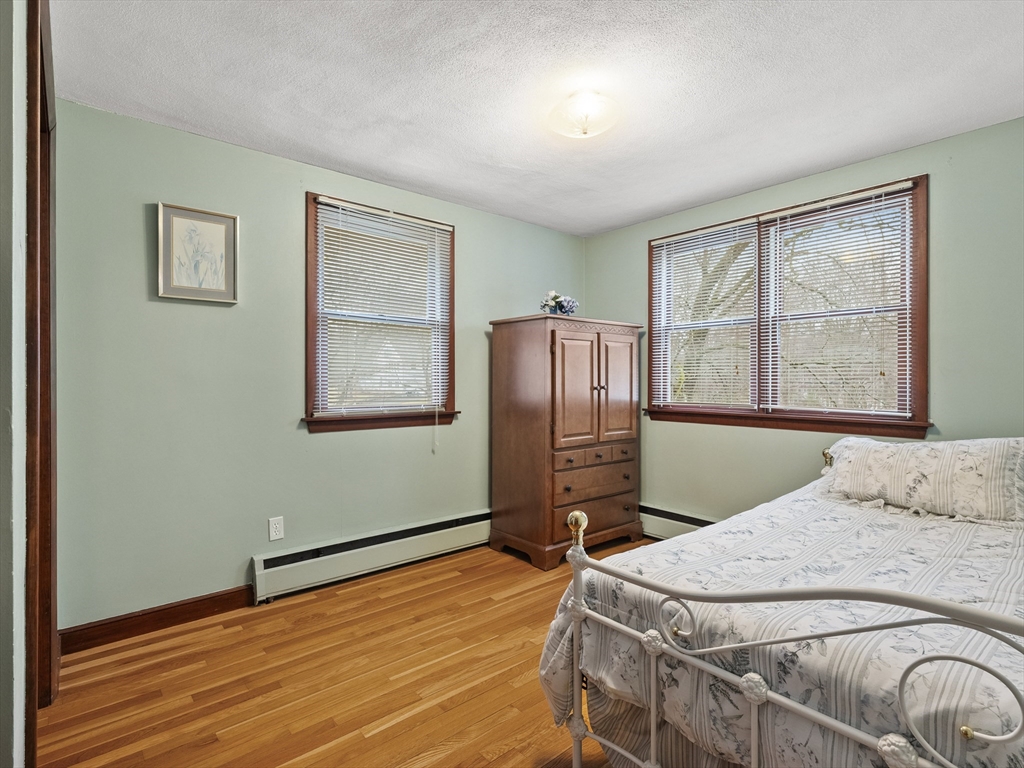 7 Spruce Road North Reading, MA 01864 - Photo 12 of 20 Gallery Image 12