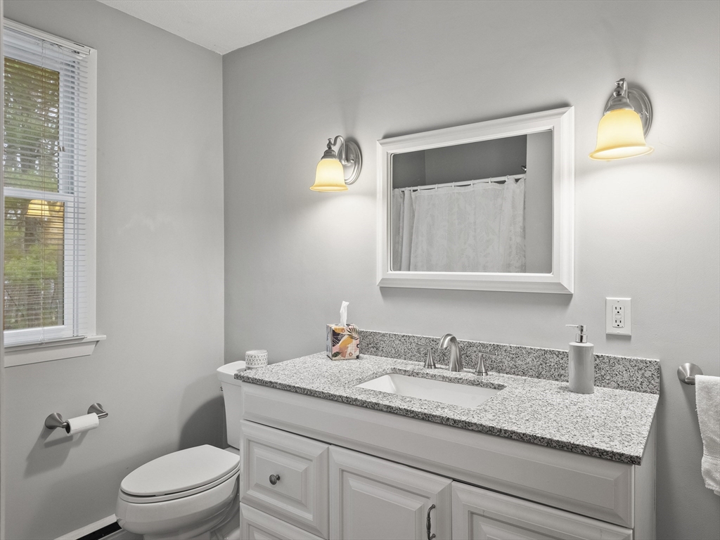 7 Spruce Road North Reading, MA 01864 - Photo 16 of 20 Gallery Image 16