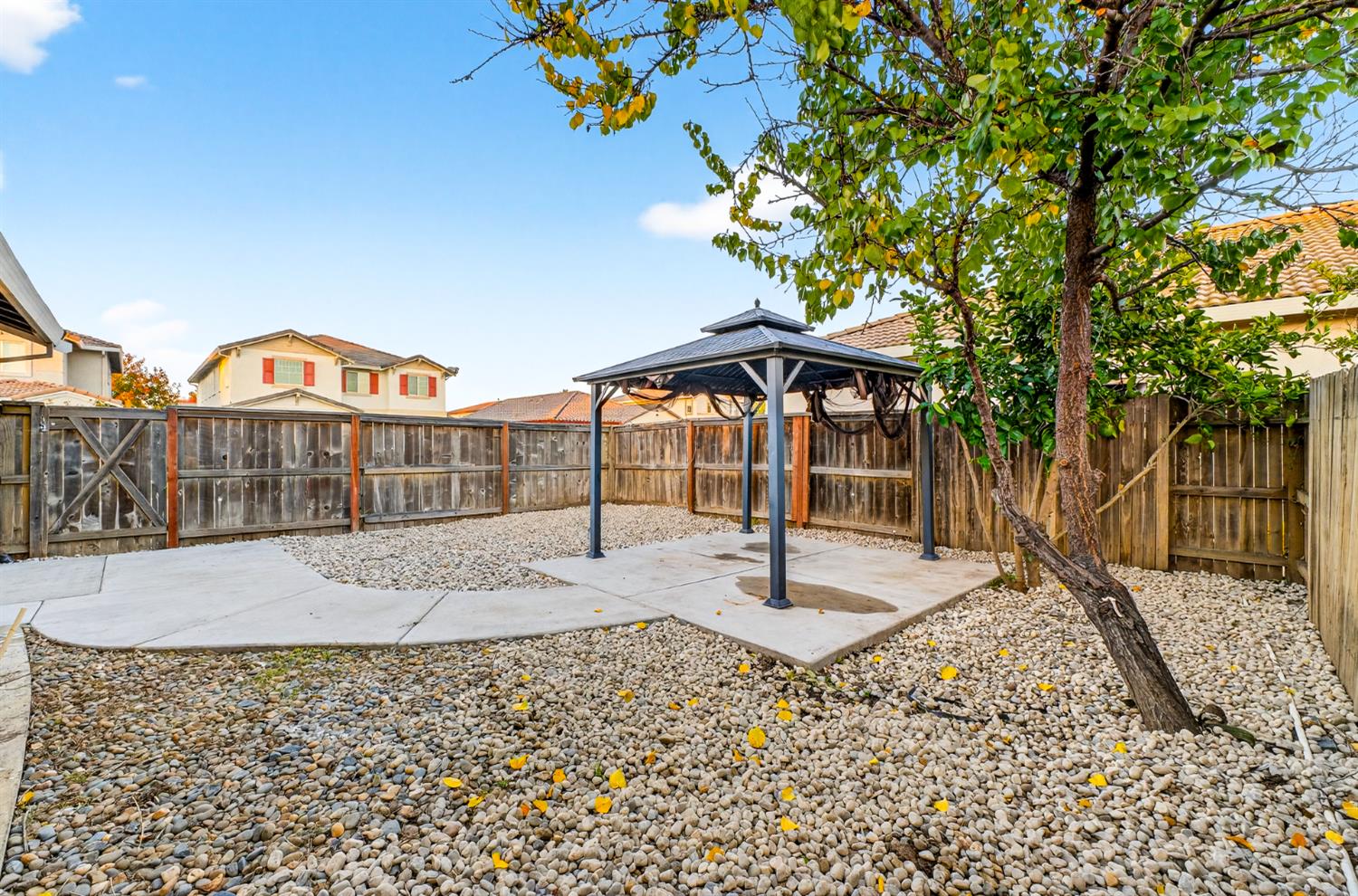 7481 Splendid Way Elk Grove, CA 95758 - Photo 36 of 41 a front view of a house with a yard