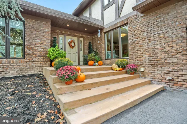 $1,300,000 | 1554 West 7th Street, Tyrone, PA 16686