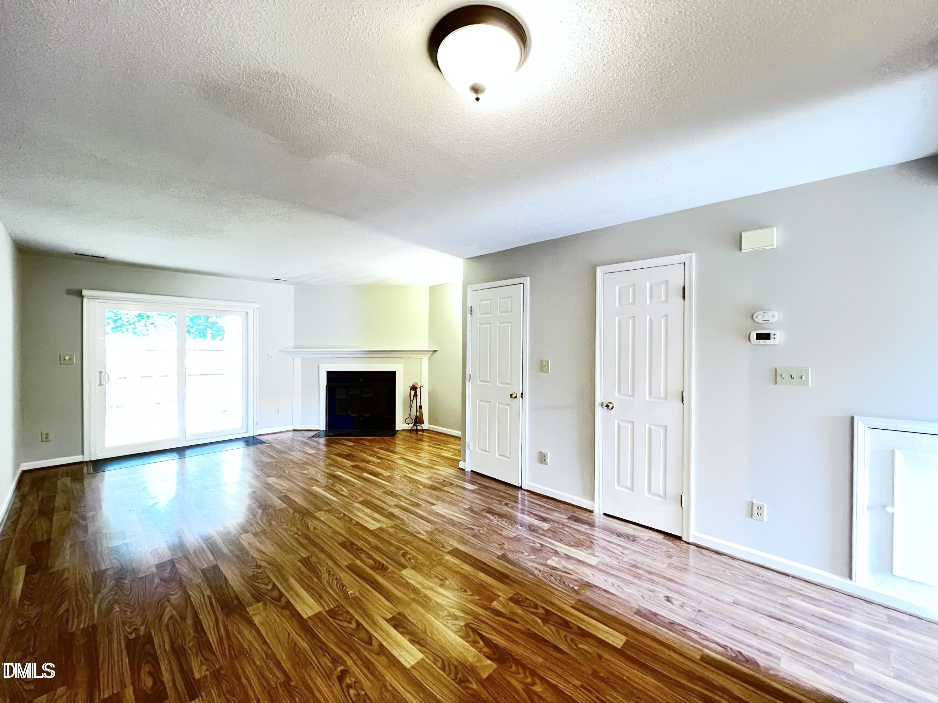 2206 Alpine Road Durham, NC 27707 - Photo 9 of 23 living room