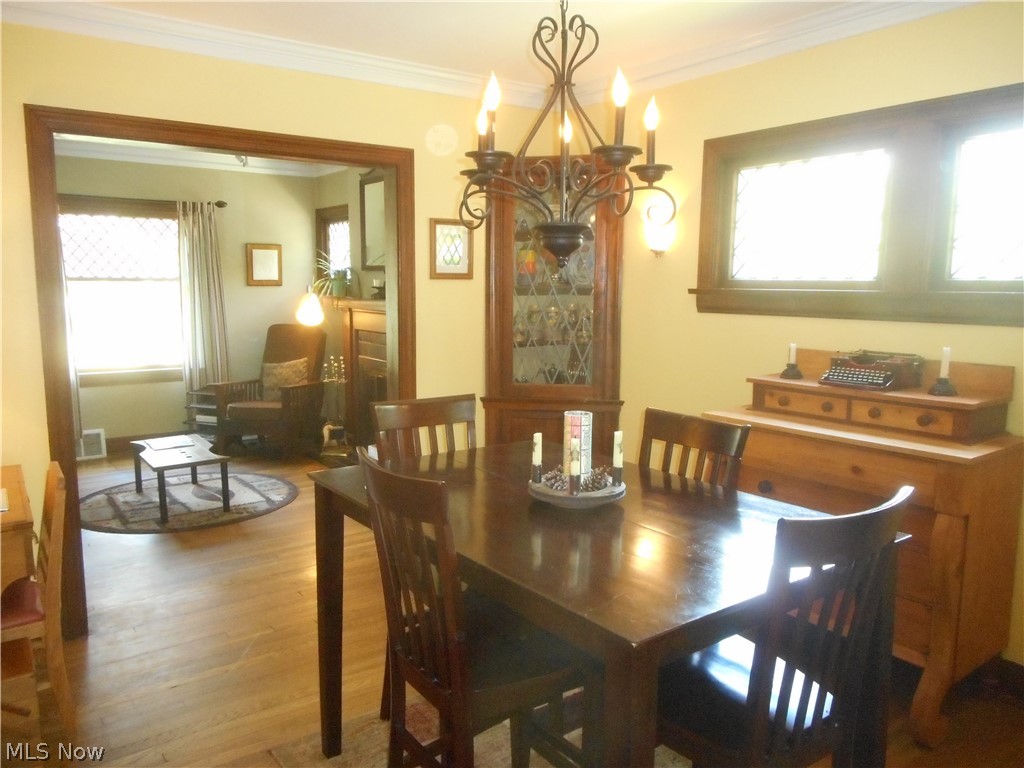 4026 Elmwood Road Cleveland Heights, OH 44121 - Photo 6 of 18