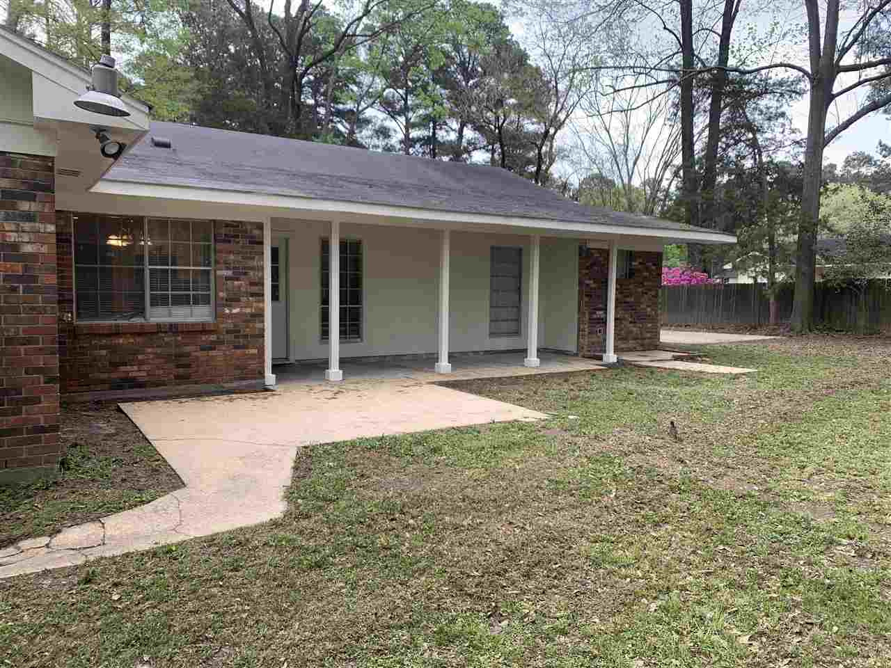 5635 Ridgewood Road Jackson, MS 39211 - Photo 2 of 10 Photo 2