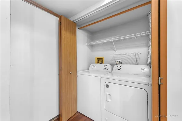 $2,500 | 875 Dogwood Lane, Lake In The Hills, IL 60156