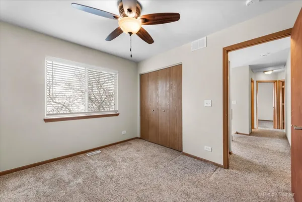 $2,500 | 875 Dogwood Lane, Lake In The Hills, IL 60156