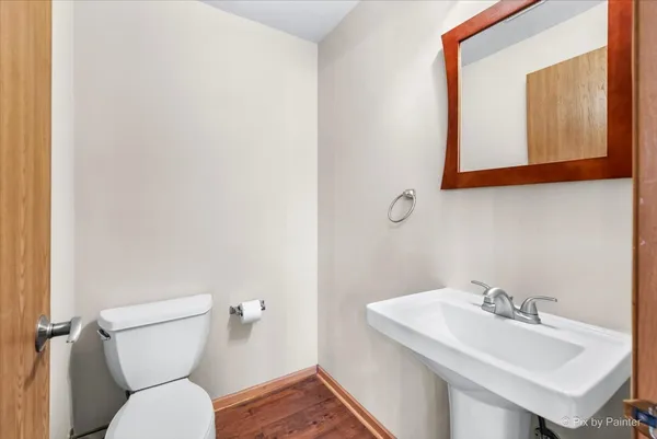 $2,500 | 875 Dogwood Lane, Lake In The Hills, IL 60156