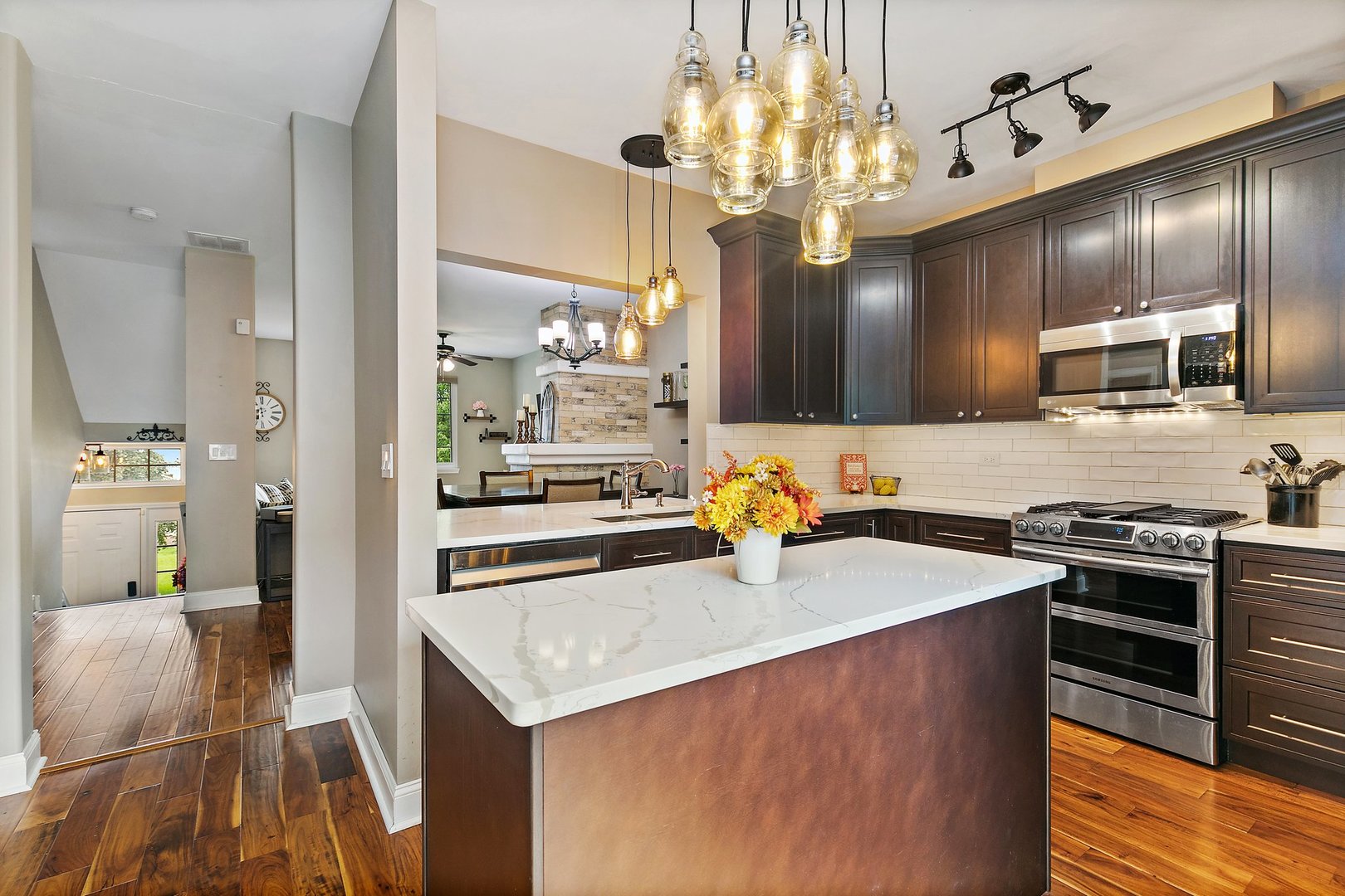 3443 Ravinia Circle Aurora, IL 60504 - Photo 14 of 34