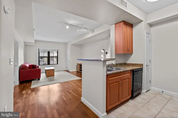 $2,650 | 1111 25th Street Northwest, Unit 512, Washington, DC 20037