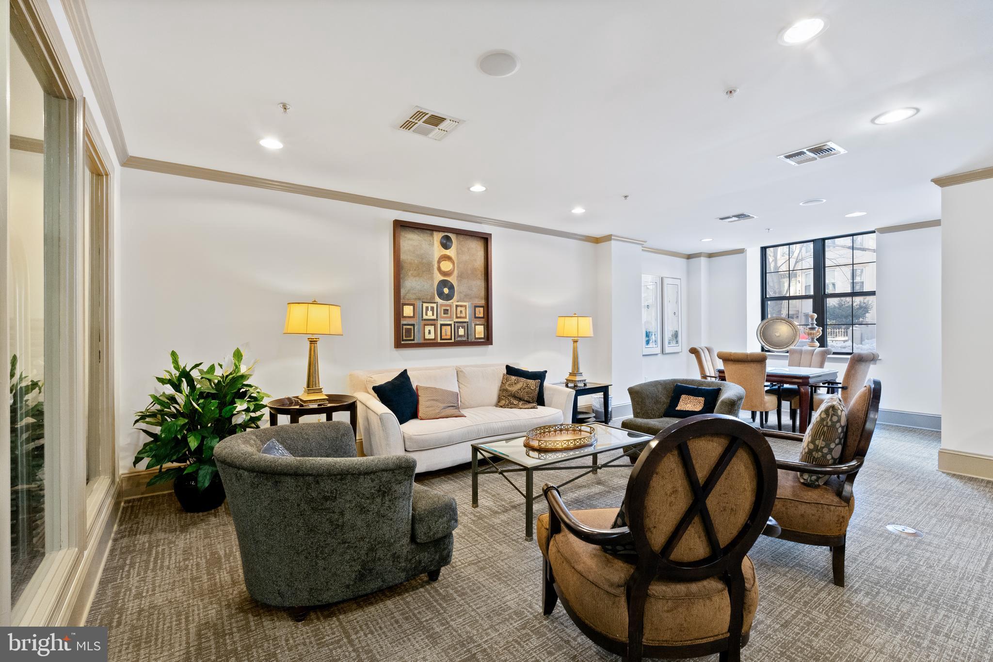 1111 25th Street Northwest, Unit 512 Washington, DC 20037 - Photo 19 of 20