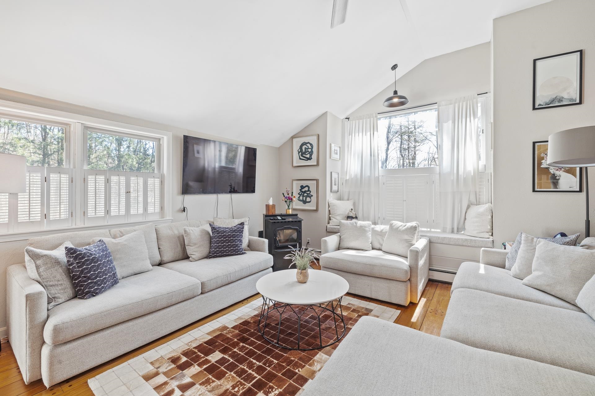 19 Smith Garrison Road Newmarket, NH 03857 - Photo 3 of 27 Gallery Image 3
