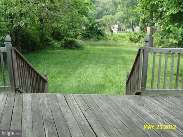 9214 Annapolis Road Lanham, MD 20706 - Photo 5 of 30 a view of outdoor space and deck
