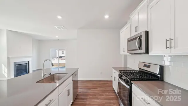 $339,000 | 141 East Meadowview Drive, Statesville, NC 28677