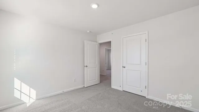 $339,000 | 141 East Meadowview Drive, Statesville, NC 28677