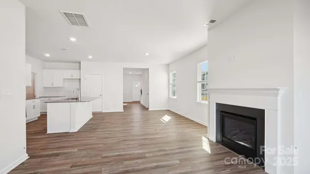 $339,000 | 141 East Meadowview Drive, Statesville, NC 28677