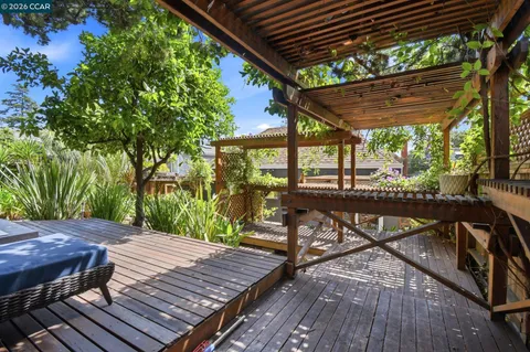 $899,000 | 1056 El Centro Avenue, Oakland, CA 94602