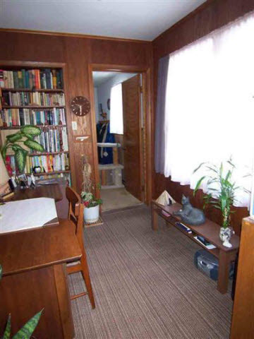 1543 Flushing Road Flushing, MI 48433 - Photo 3 of 13 20205262-2.JPG