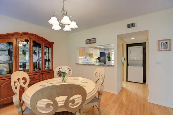 $219,900 | 6175 South Mirror Lake Drive, Unit 301, Sebastian, FL 32958