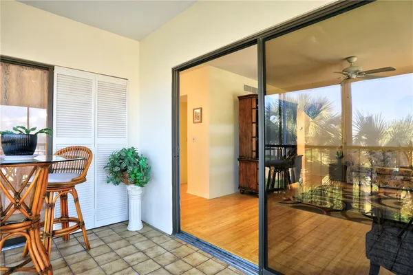 $219,900 | 6175 South Mirror Lake Drive, Unit 301, Sebastian, FL 32958