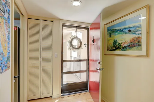 $219,900 | 6175 South Mirror Lake Drive, Unit 301, Sebastian, FL 32958