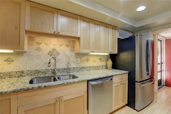 $219,900 | 6175 South Mirror Lake Drive, Unit 301, Sebastian, FL 32958