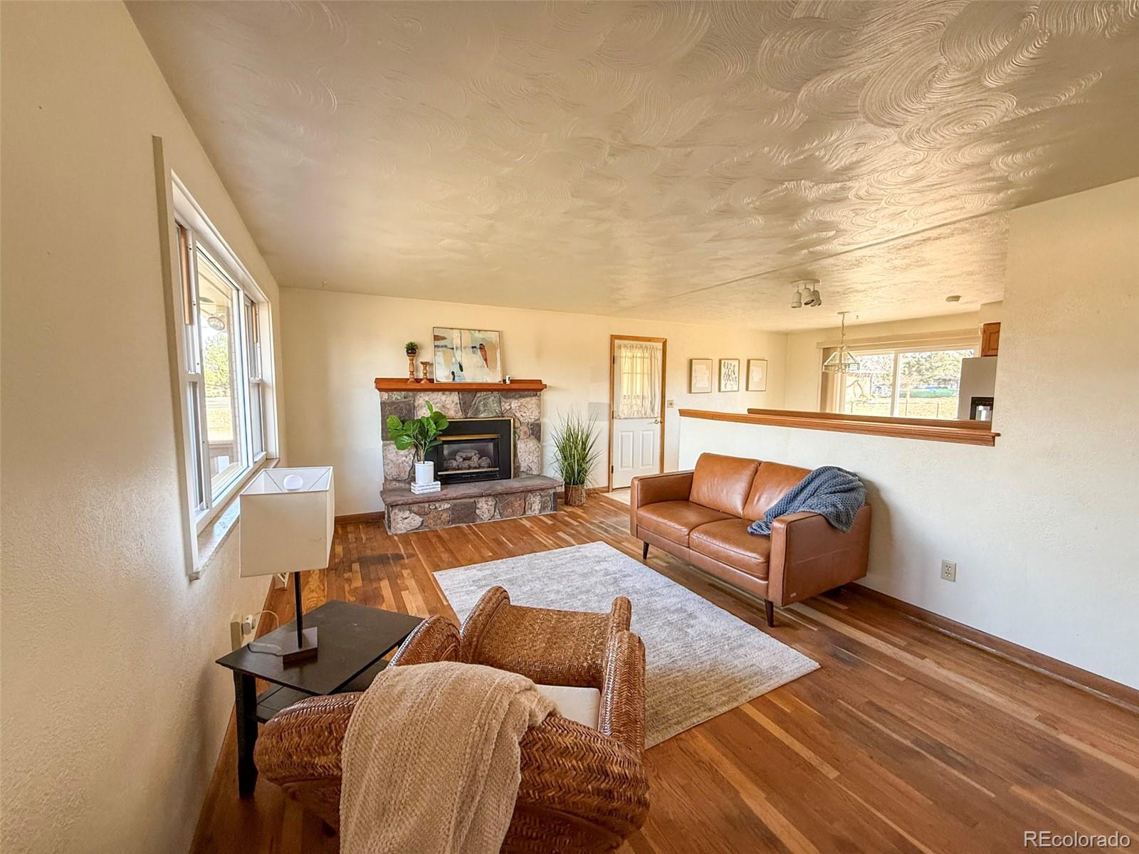 8896 Niwot Road Niwot, CO 80503 - Photo 4 of 48