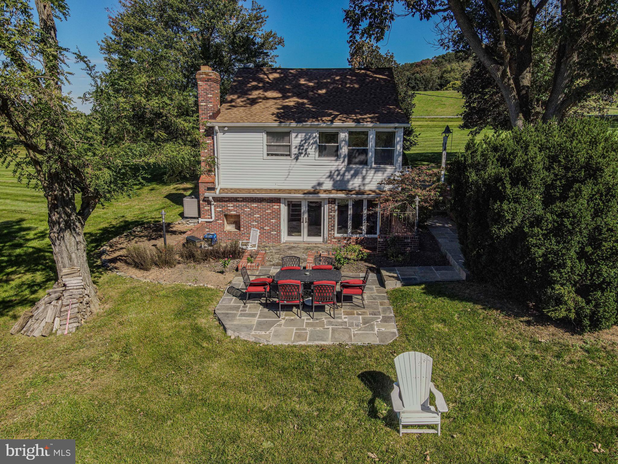 4205 Sams Creek Road New Windsor, MD 21776 - Photo 20 of 103