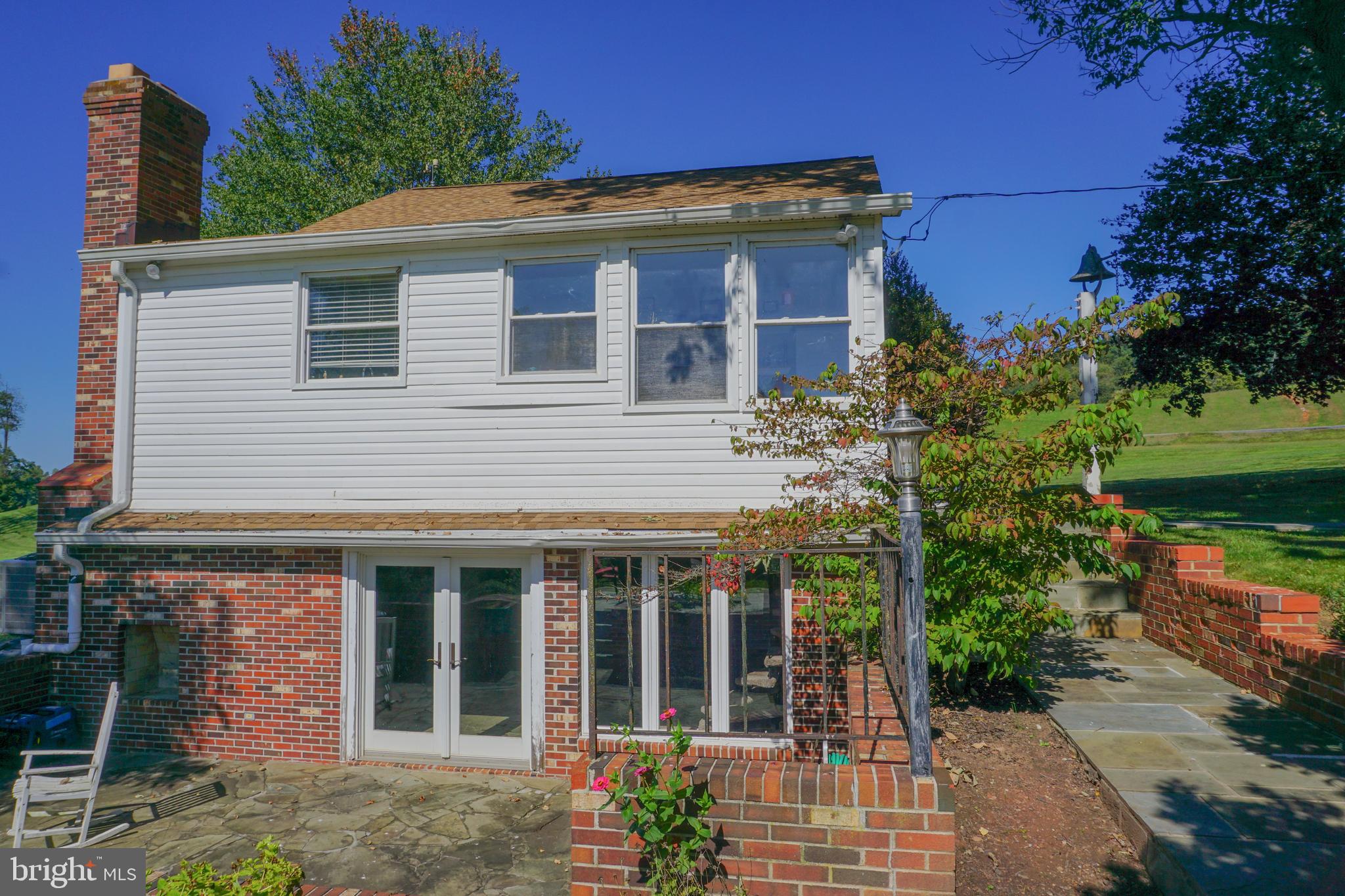 4205 Sams Creek Road New Windsor, MD 21776 - Photo 21 of 103