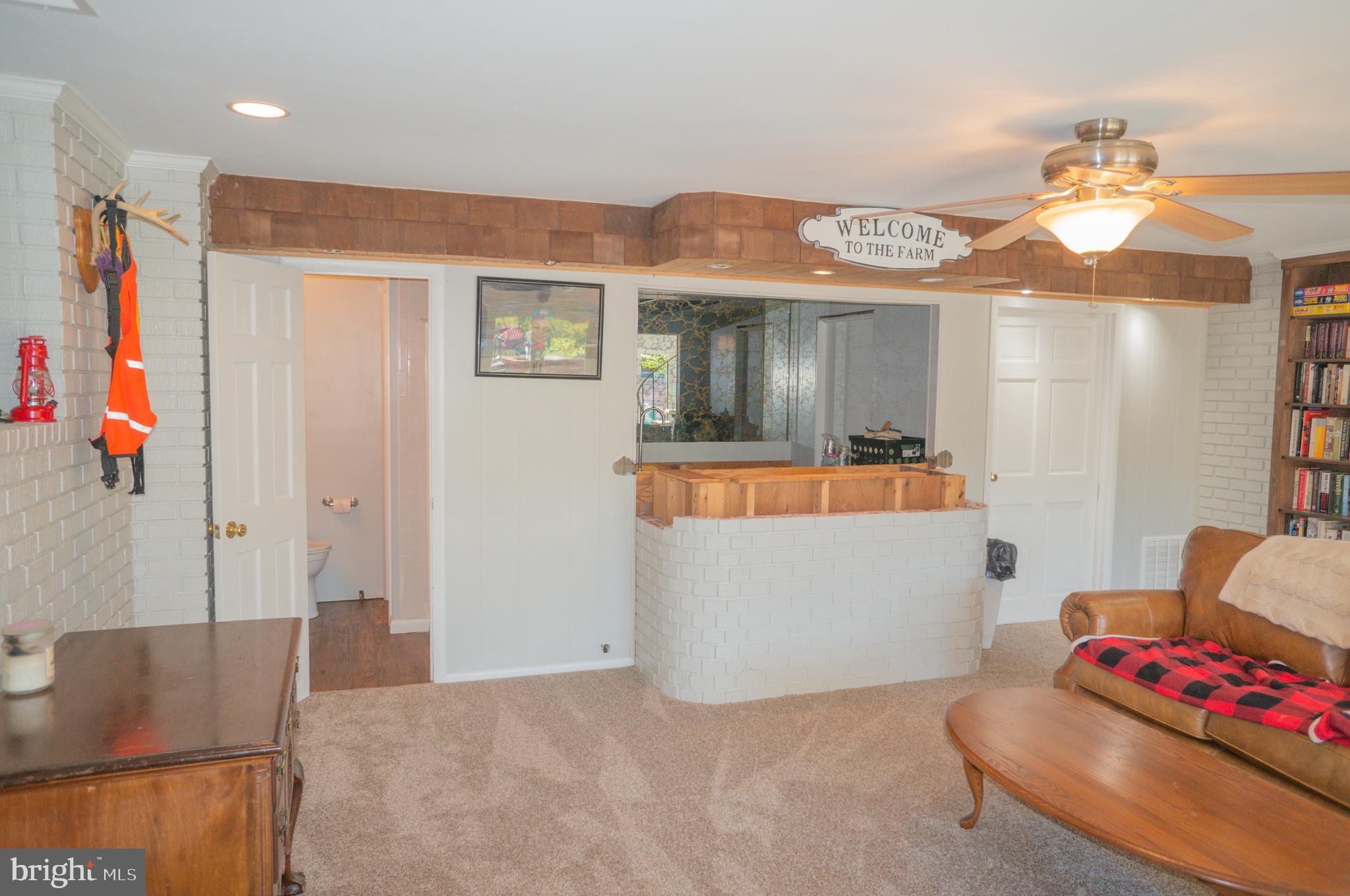 4205 Sams Creek Road New Windsor, MD 21776 - Photo 29 of 103