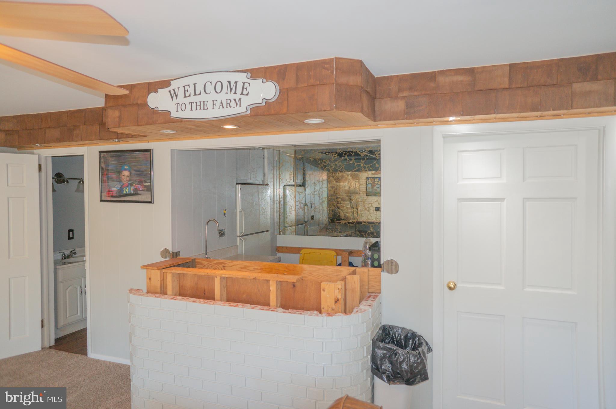 4205 Sams Creek Road New Windsor, MD 21776 - Photo 31 of 103