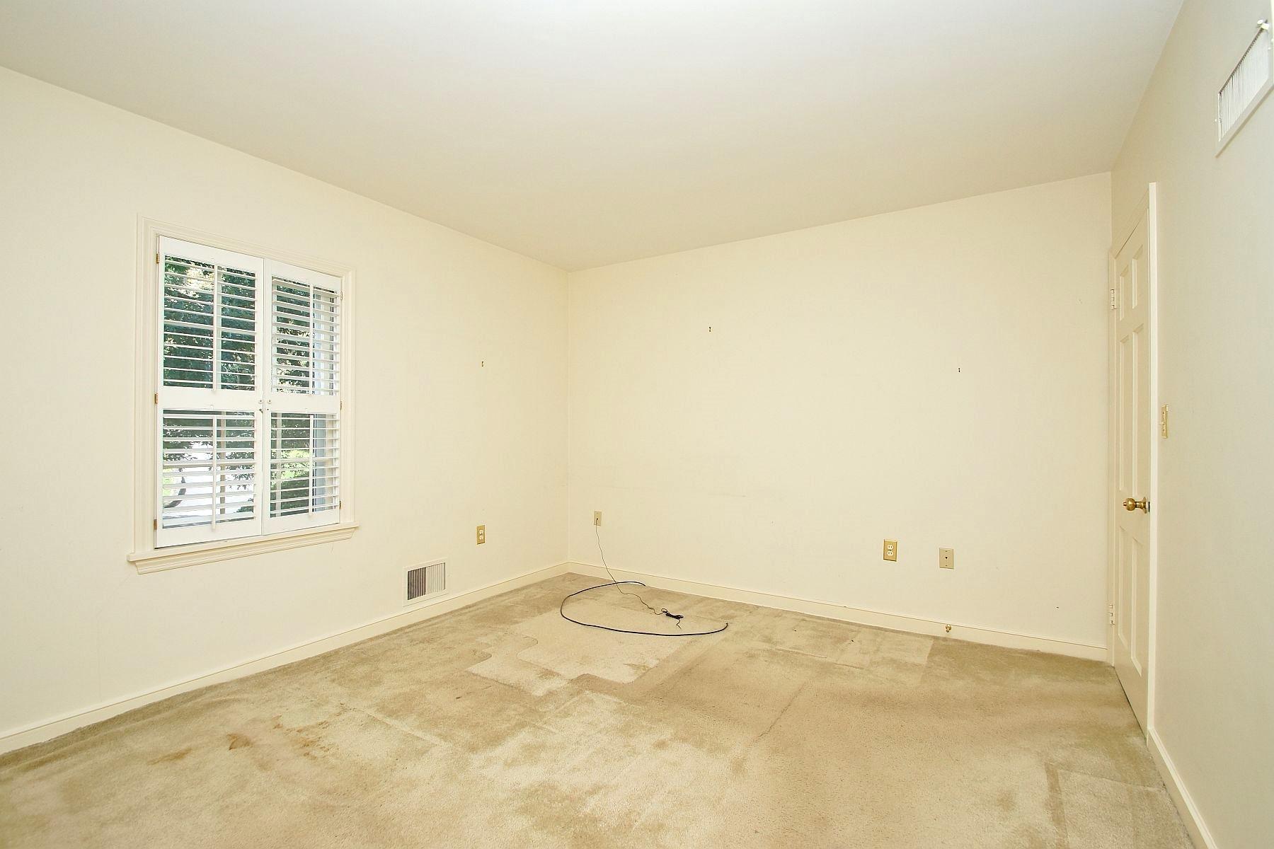 35 Cardinal Road Southwest Roanoke, VA 24014 - Photo 43 of 69 dsc01232