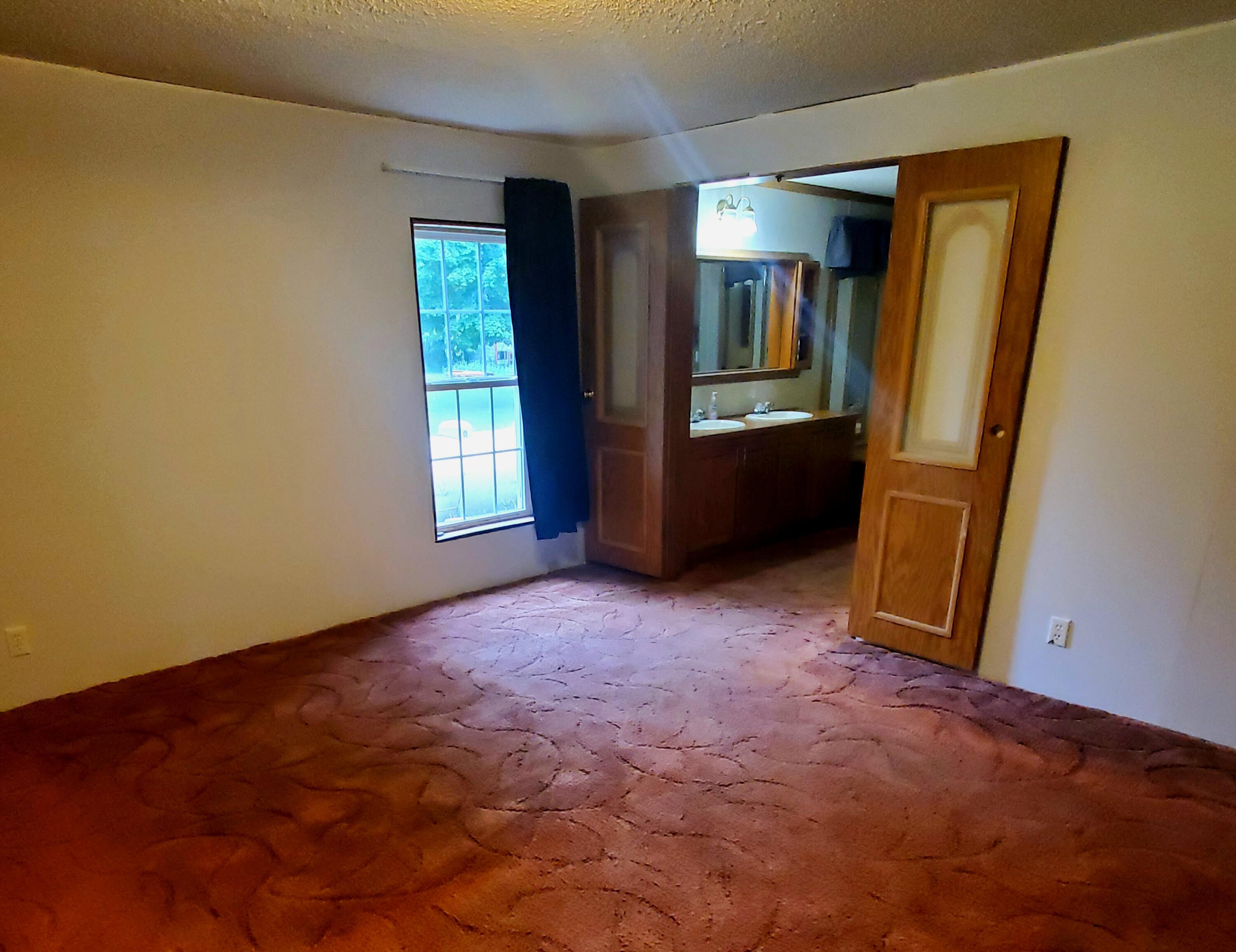 18574 North Airport Road Three Rivers, MI 49093 - Photo 14 of 25 20220606_135426