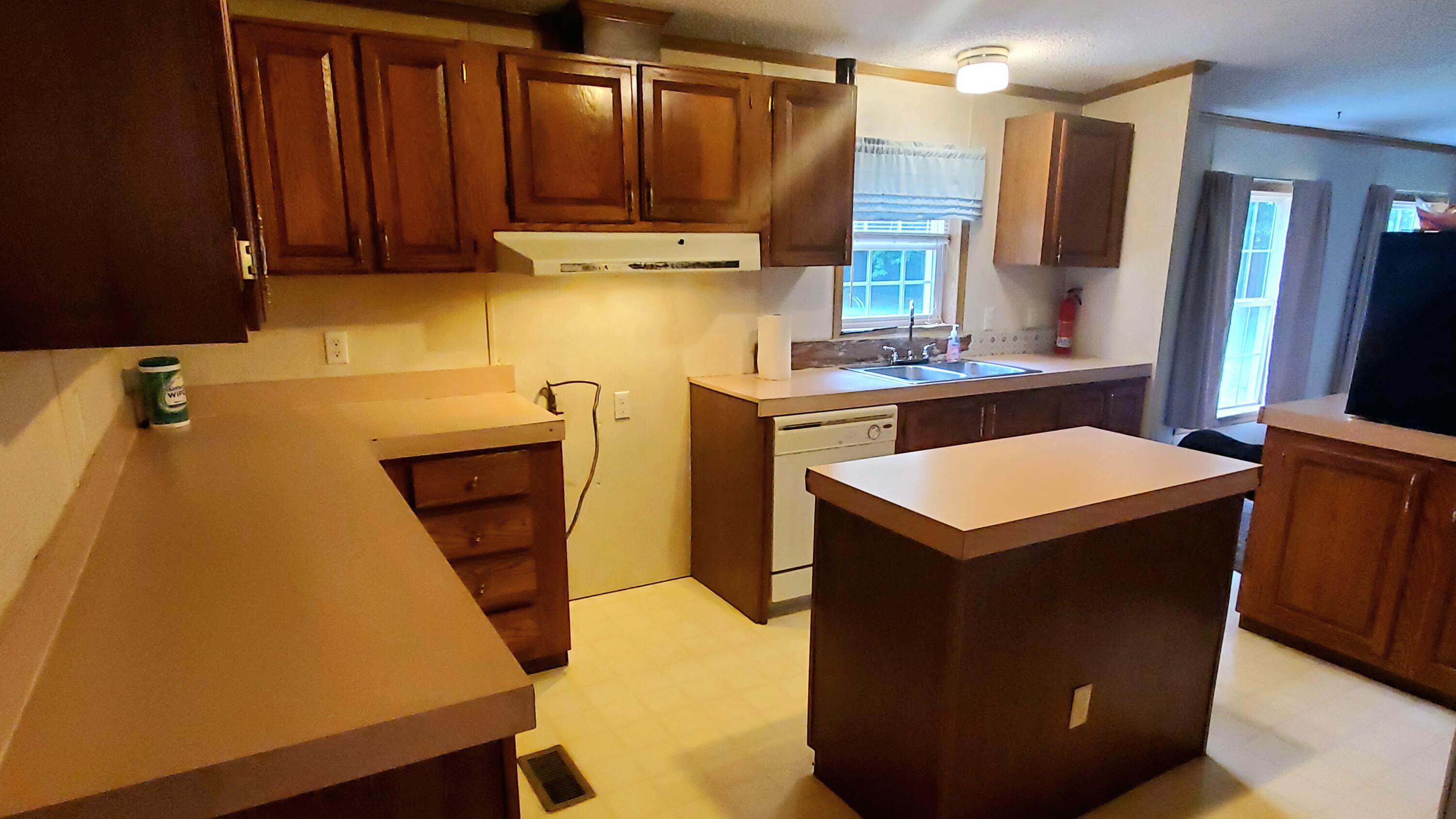 18574 North Airport Road Three Rivers, MI 49093 - Photo 23 of 25 20220606_140121