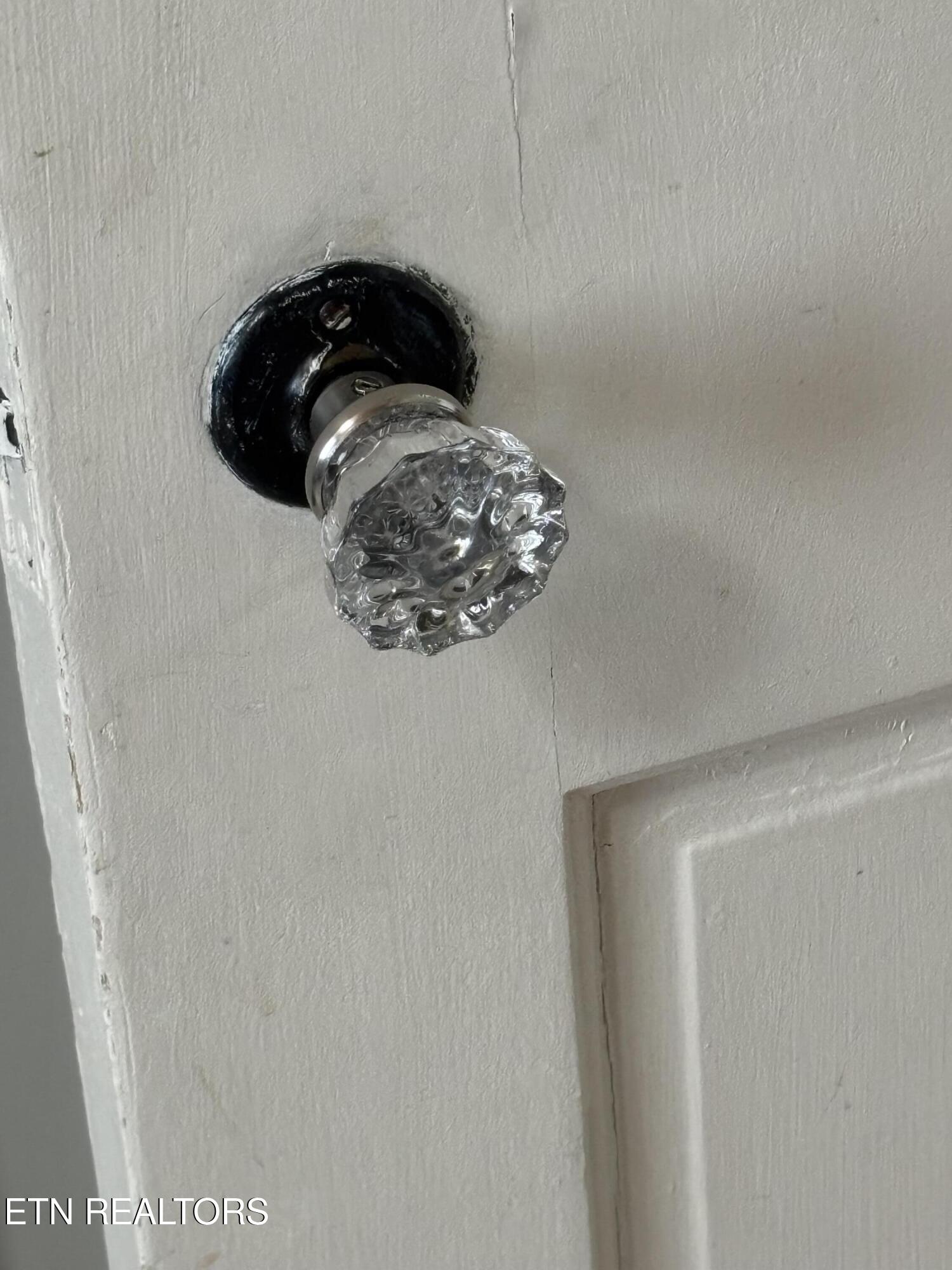 107 Porter Road Oak Ridge, TN 37830 - Photo 16 of 23 Original Glass Knobs