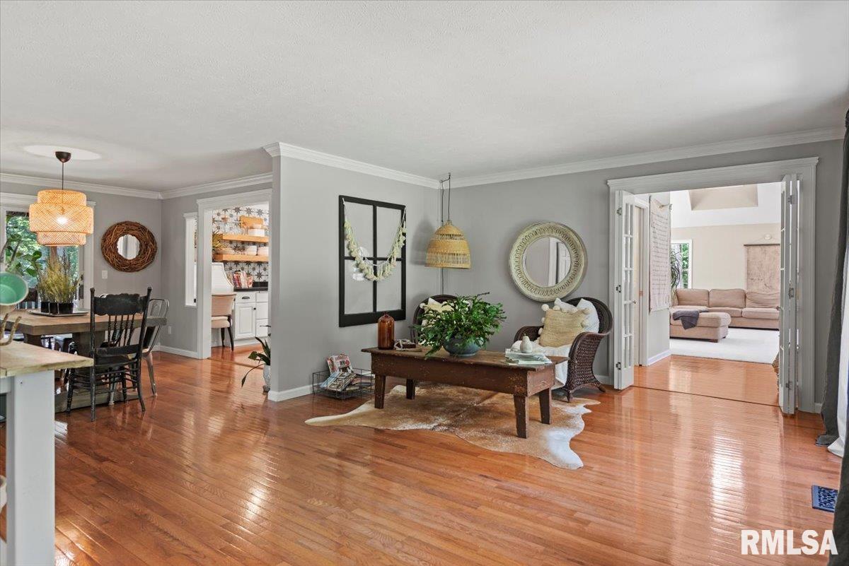 57 Oak Lane Springfield, IL 62712 - Photo 5 of 50