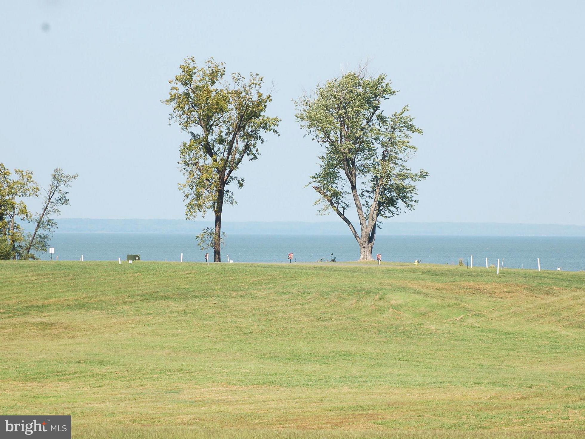 58 Marineview Road King George, VA 22485 - Photo 15 of 17 a view of an ocean