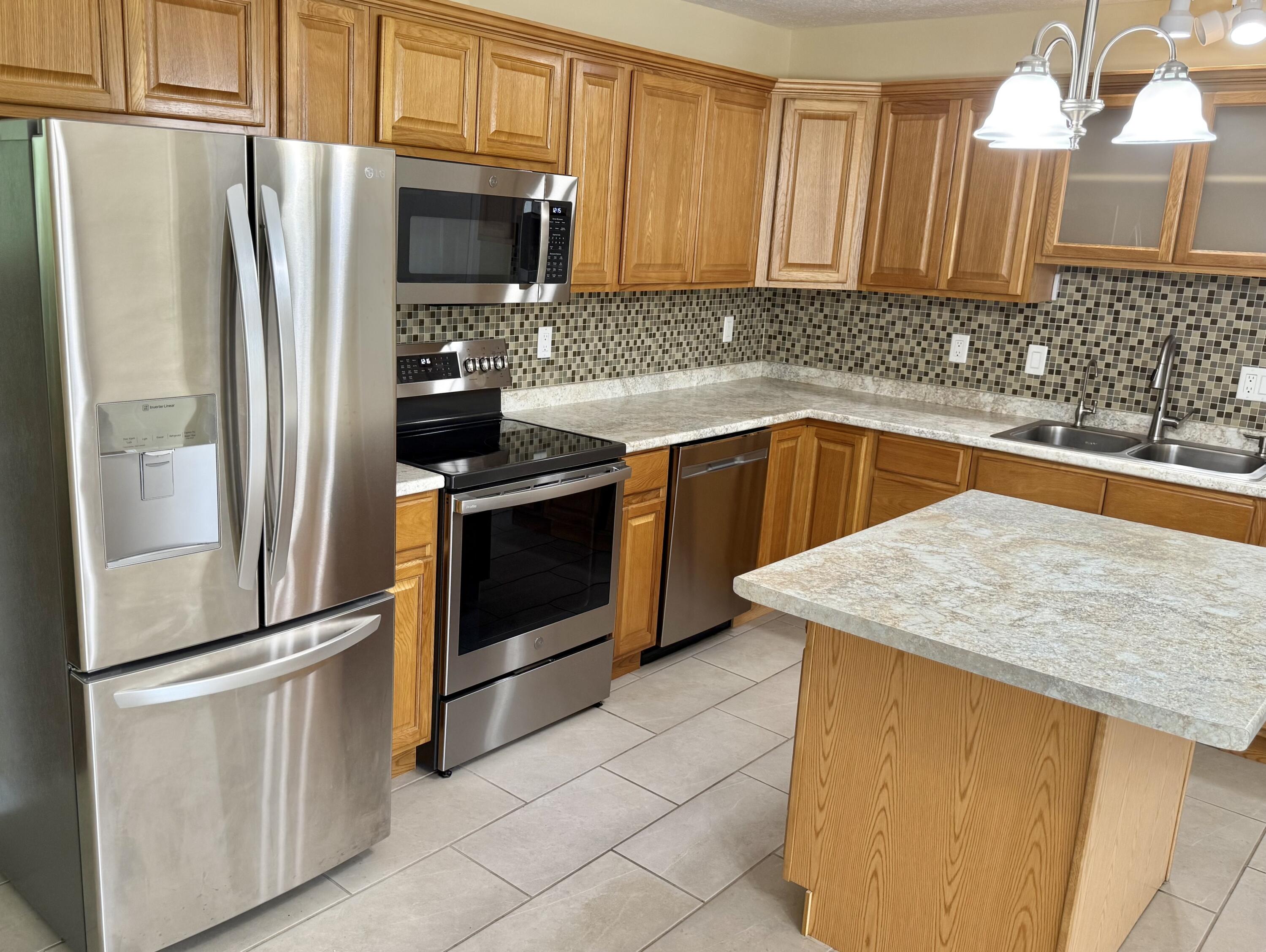 308 19th Avenue, Unit 101 Madawaska, ME 04756 - Photo 29 of 58 IMG_1418