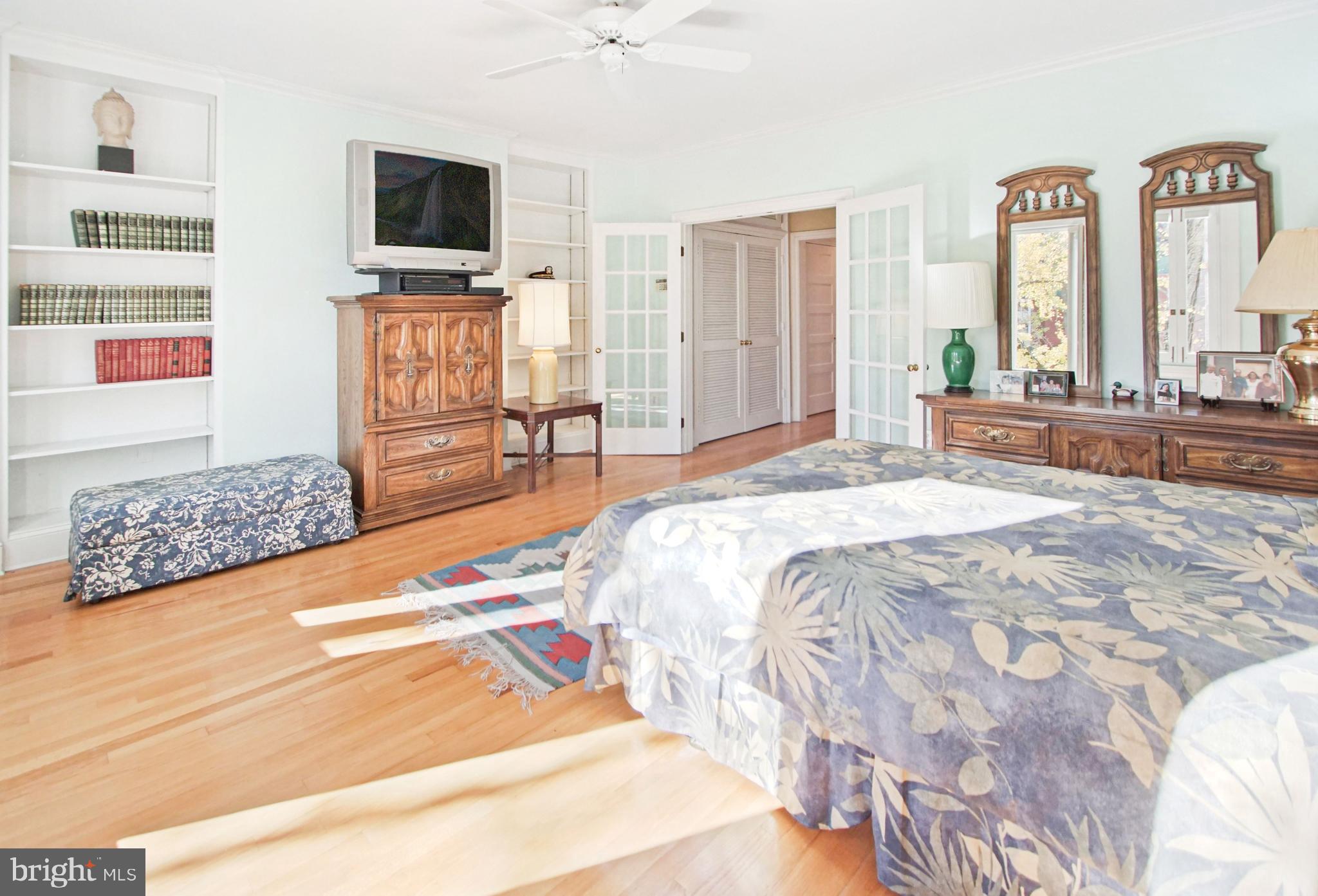 1723 Riggs Place Northwest Washington, DC 20009 - Photo 25 of 40