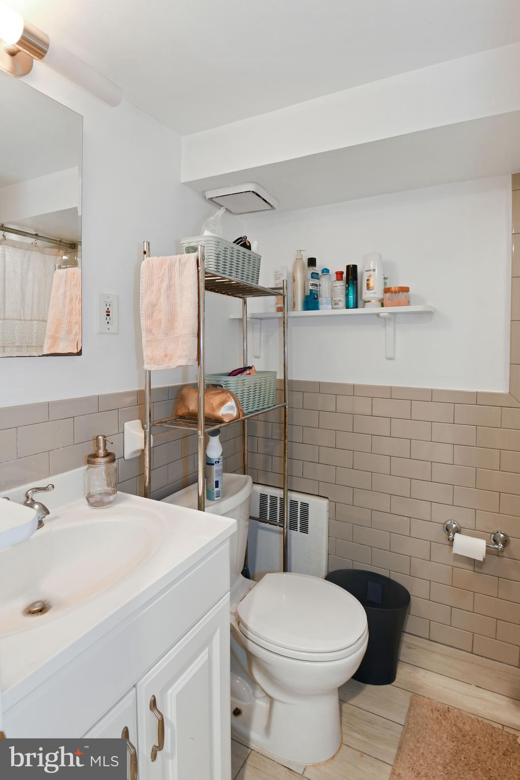 1723 Riggs Place Northwest Washington, DC 20009 - Photo 39 of 40