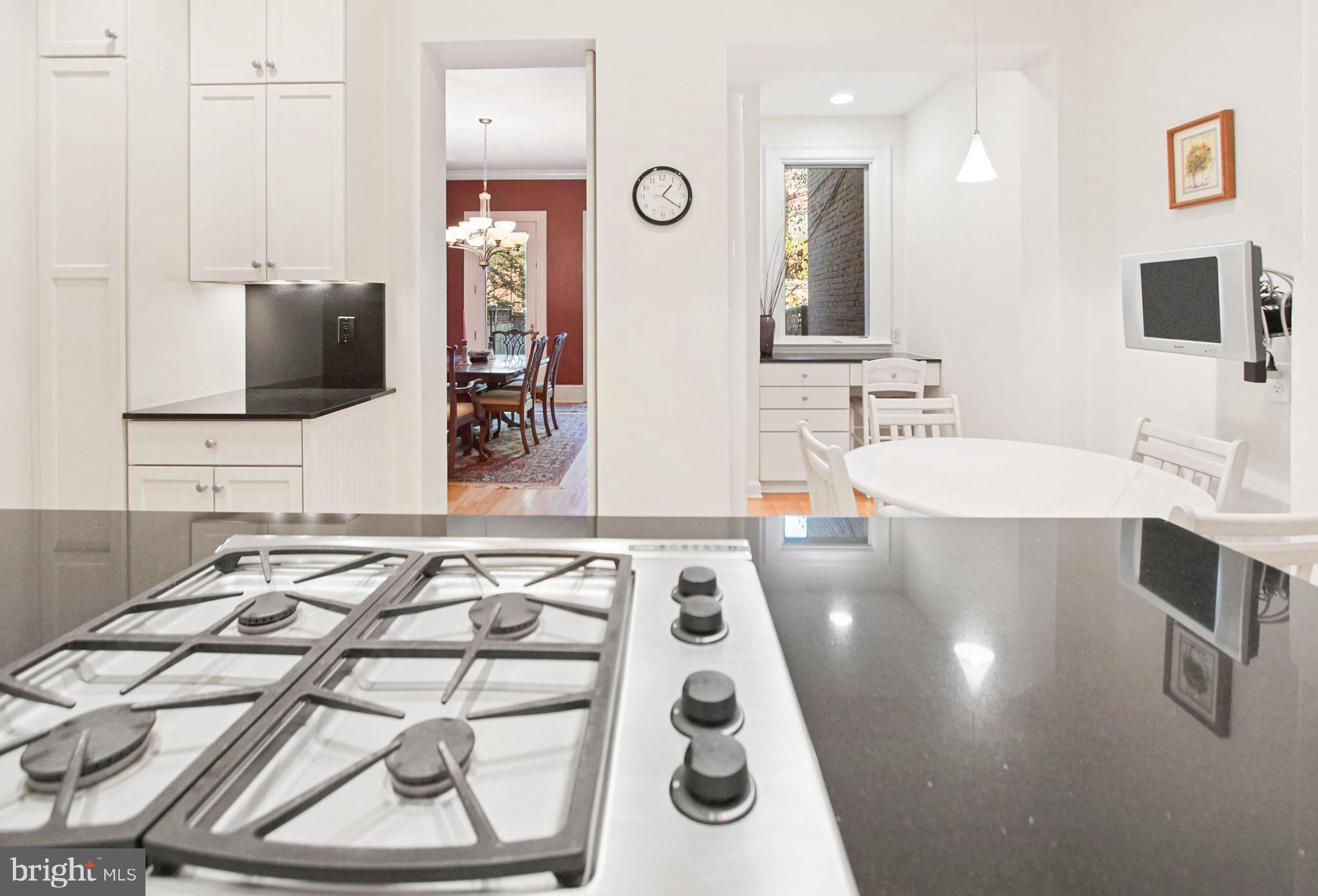 1723 Riggs Place Northwest Washington, DC 20009 - Photo 9 of 40