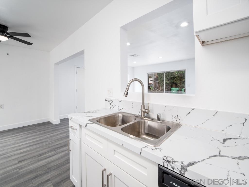 578 Tolouse Avenue Riverside, CA 92501 - Photo 4 of 22