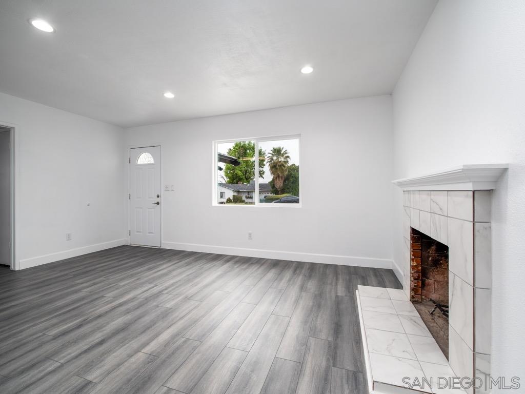 578 Tolouse Avenue Riverside, CA 92501 - Photo 8 of 22