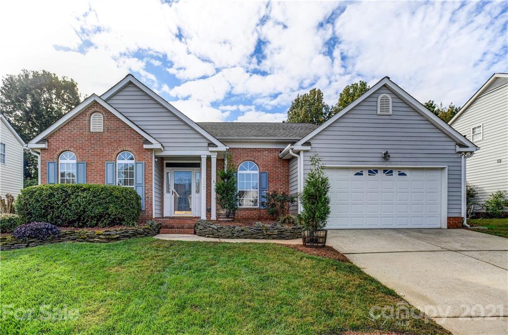 137 Comata Road Mooresville, NC 28117 - Photo 1 of 37 Gallery Image 1