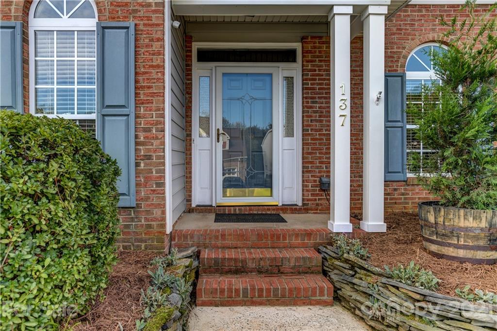 137 Comata Road Mooresville, NC 28117 - Photo 3 of 37 Gallery Image 3