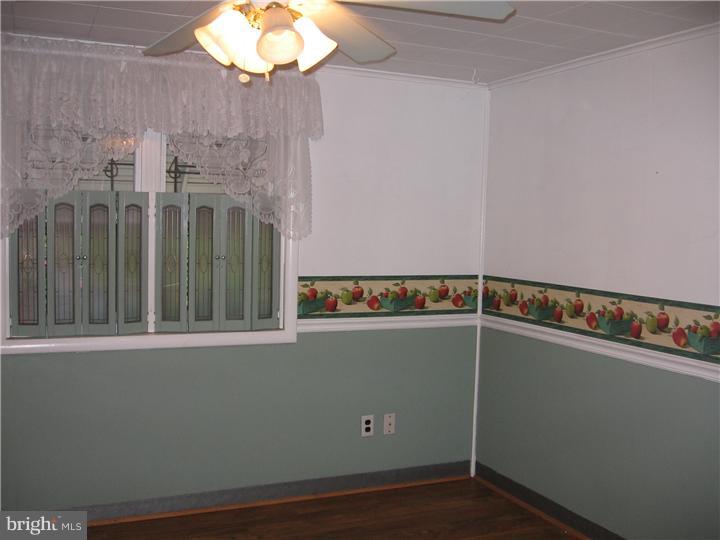 220 East Ridge Road Linwood, PA 19061 - Photo 5 of 12 Kitchen