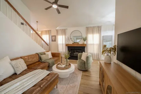 $989,000 | 11736 Avenida Anacapa, El Cajon, CA 92019