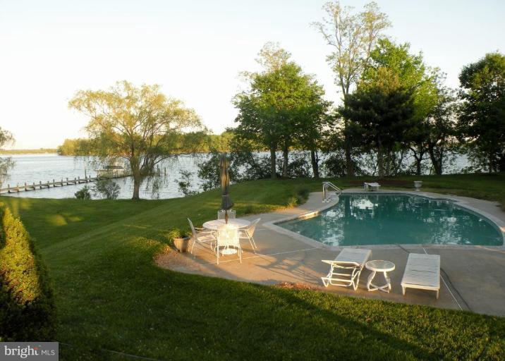 3005 Bennett Point Road Queenstown, MD 21658 - Photo 3 of 30 Swimming Pool
